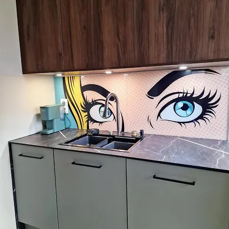 Escale Pop Art T3 Lägenhet